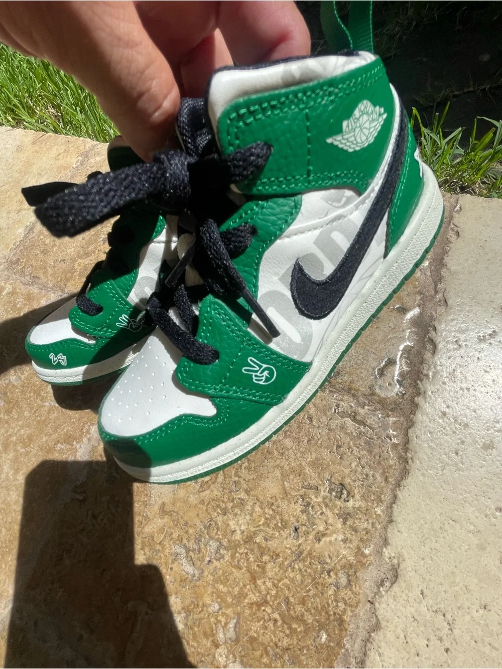 New Jordan Air Jordan 1 Green White Black High Top Leather Sneakers Kids 10c